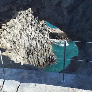 https://la-graciosa.adeje-hotels.com